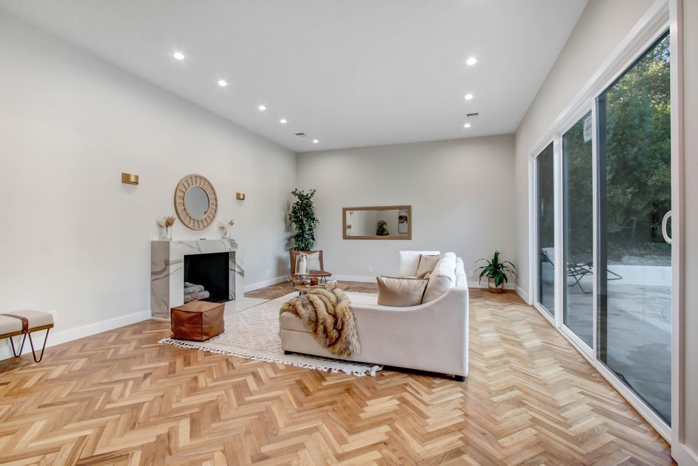 Slide of Foothill Renovators