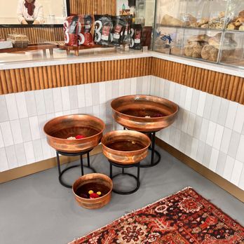 Cafe Lavande - Decor - Bakeries Near Me - Milton, Georgia