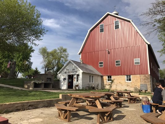 Red Barn Farm by null