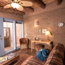 Casa Tierra Adobe