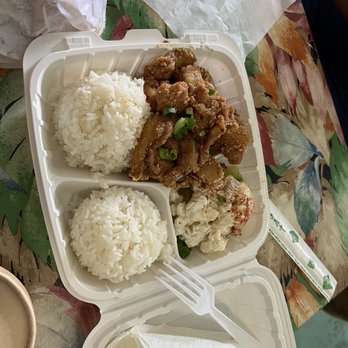 Bobbie's - Korean fried chicken, rice, macaroni salad - Hawaiian Near Me - Hanapepe, Hawaii