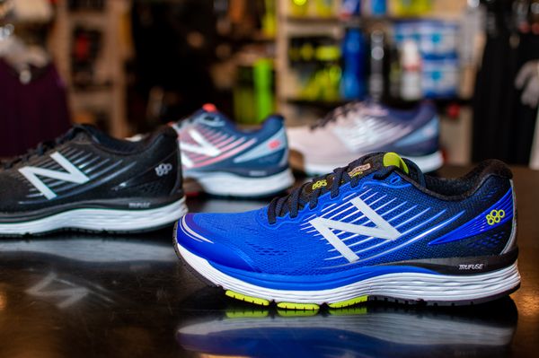 new balance college square ottawa