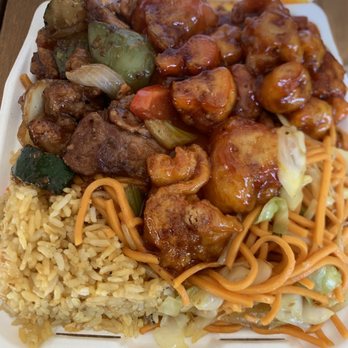 Hong Kong Express - Combo B w/ black pepper chicken and orange chicken - Chinese Near Me - Tustin, California Hong Kong Express - Combo B w/ black pepper chicken and orange chicken - Chinese Near Me - Tustin, California