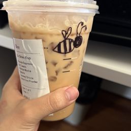 Iced Shaken Expresso with oat milk Iced Shaken Expresso with oat milk