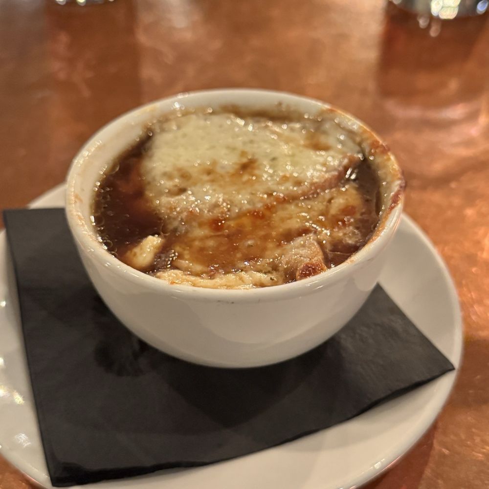 The Diving Elk - French onion soup - New American Near Me - Sioux City, Iowa The Diving Elk - French onion soup - New American Near Me - Sioux City, Iowa