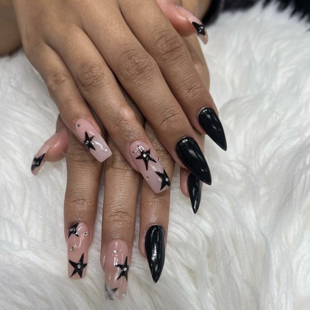 Gradient Nail - Nails nails nails Thanks Mia - Nail Salons Near Me - Honolulu, Hawaii
