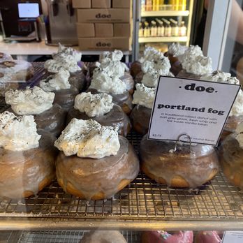 Doe Donuts - Donuts Near Me - Portland, Oregon