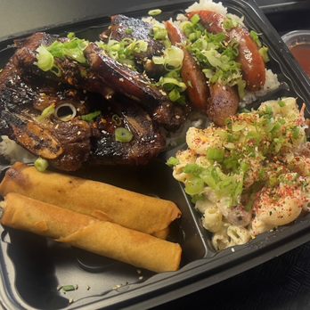 Tambayan Filipino BBQ & Grill - Shortrib and Longanisa BBQ plate. Mac and lumpia sides. - Filipino Near Me - Spring Valley, California Tambayan Filipino BBQ & Grill - Shortrib and Longanisa BBQ plate. Mac and lumpia sides. - Filipino Near Me - Spring Valley, California