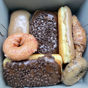 Sunrise Donuts - Assorted Donuts - Donuts Near Me - Las Vegas, Nevada Sunrise Donuts - Assorted Donuts - Donuts Near Me - Las Vegas, Nevada