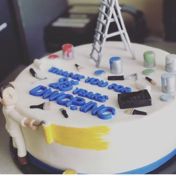 Showboy BakeShop - Custom round, white cake with raspberry filling. - Bakeries Near Me - Henderson, Nevada
