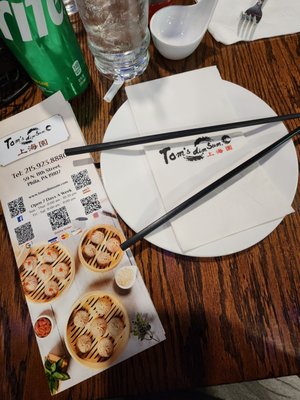 Tom's Dim Sum by null