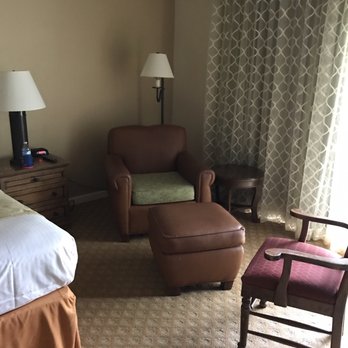Pala Mesa Resort - Lounge and reading chair in room. - Golf Near Me - Fallbrook, California Pala Mesa Resort - Lounge and reading chair in room. - Golf Near Me - Fallbrook, California