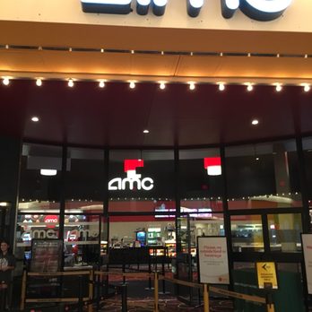 AMC Northbrook 14 - First floor - Cinema Near Me - Northbrook, Illinois