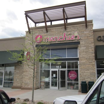 Menchie's - the front of a restaurant - Ice Cream & Frozen Yogurt Near Me - Loveland, Colorado
