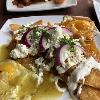 Frida Room - Huevos Divorciados - Breakfast & Brunch Near Me - Chicago, Illinois Frida Room - Huevos Divorciados - Breakfast & Brunch Near Me - Chicago, Illinois