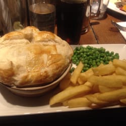 The Windhover - Chicken and leek pie