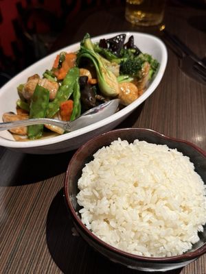 PL8 Restaurant by null