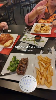 Grand Slam Grill by null