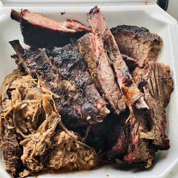 The Wright Kinda BBQ - The masterpiece meat sampler - Soul Food Near Me - Spring Hill, Florida The Wright Kinda BBQ - The masterpiece meat sampler - Soul Food Near Me - Spring Hill, Florida