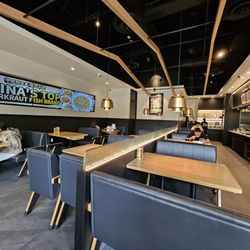 TAI ER Sichuan Cuisine - Inside