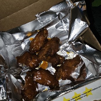 Toppers Pizza - Boom Boom Bone-In Wings - Pizza Near Me - Gurnee, Illinois Toppers Pizza - Boom Boom Bone-In Wings - Pizza Near Me - Gurnee, Illinois