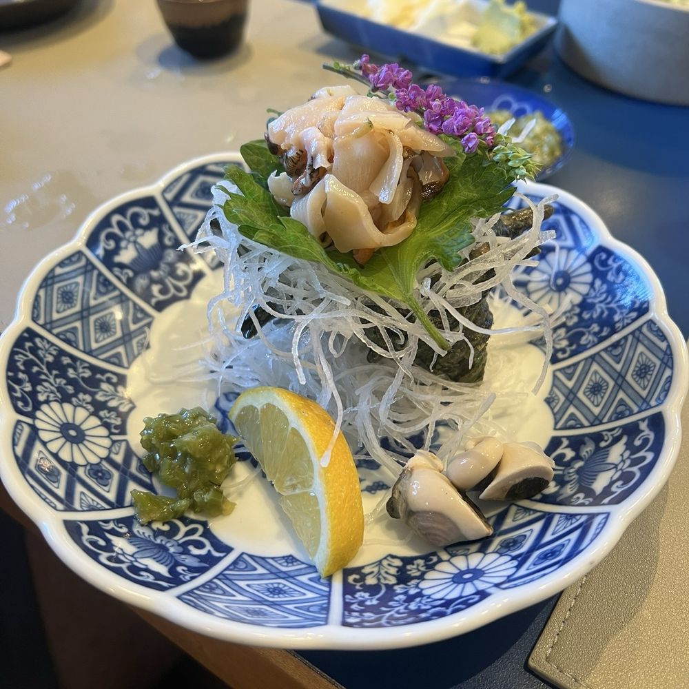Hito Yatai - We have never tried conch sashimi! It was very fresh and clean - Japanese Near Me - Carmichael, California