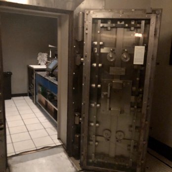 Circa 1922 - The Vault - Tapas Bars Near Me - Wilmington, North Carolina