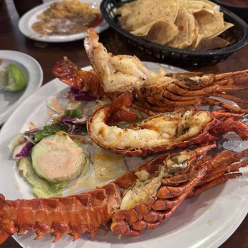 Las Brisas - Lobster special - Seafood Near Me - Puerto Nuevo, BCN