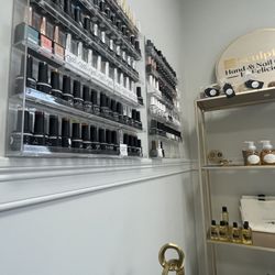 Sculpted Nails and Beauty Lounge - Nail colors