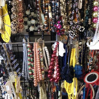 African Kingdom - Women's Clothing Near Me - Memphis, Tennessee