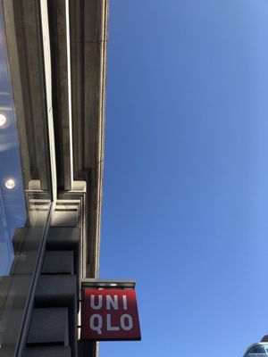 UNIQLO by null