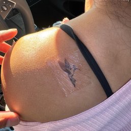 Hummingbird tattoo right after session. Hummingbird tattoo right after session.