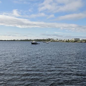 Bradenton Beach City Pier - Boating Near Me - Bradenton Beach, Florida