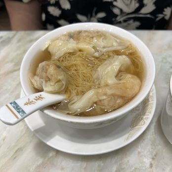 麥奀雲吞麵世家 - Wonton noodle soup, classic - Congee Near Me - Hong Kong, HK 麥奀雲吞麵世家 - Wonton noodle soup, classic - Congee Near Me - Hong Kong, HK