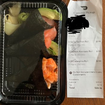 Yoshi Sushi - Salmon Avocado Roll Spicy Salmon Roll California Roll TINY - Sushi Bars Near Me - Los Altos, California