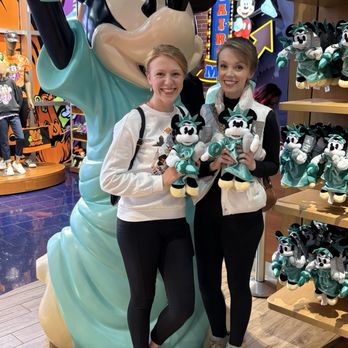 Disney Store - Enjoying a cute photo op! - Toy Stores Near Me - New York, New York