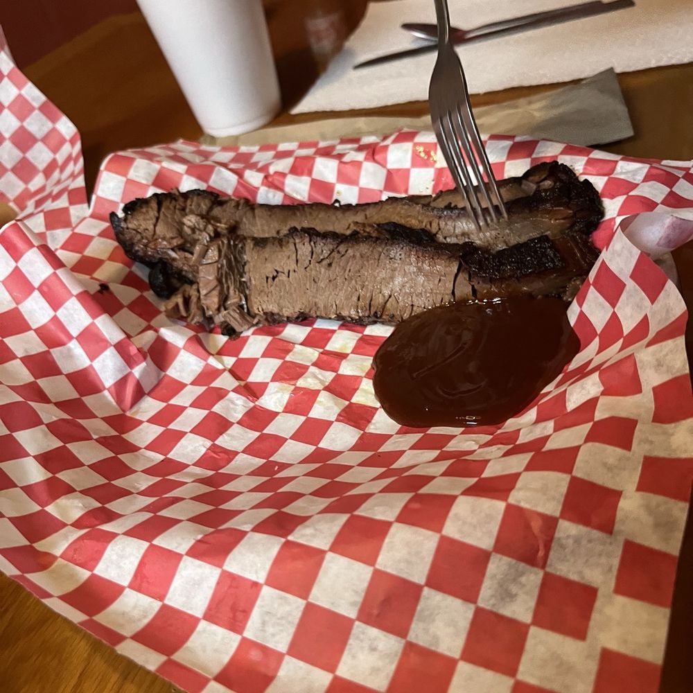 JDs Smokehouse - Smoked brisket - Barbeque Near Me - Lenoir, North Carolina