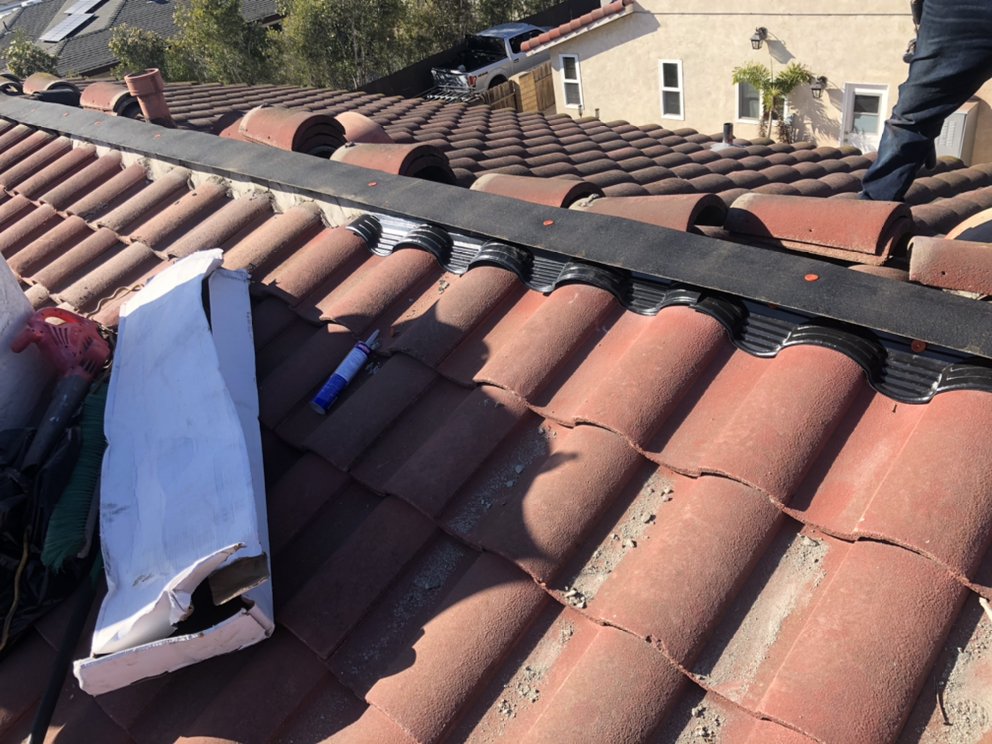 Slide of Professional Roofing Service