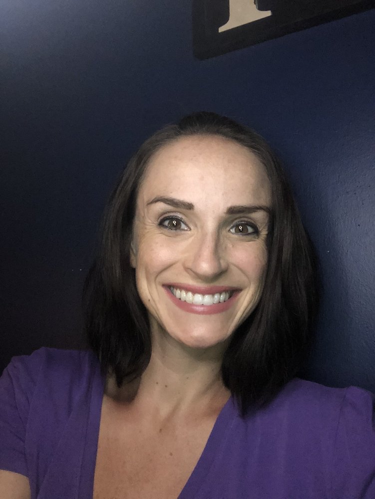 Bella Vida Therapy with Molly Papp - grief counselor in Long Beach, CA