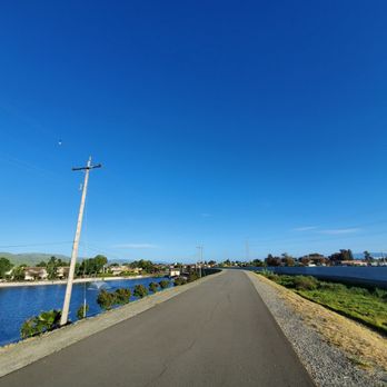 Berryessa Creek Trail - Trail near Hidden Lake Park - Hiking Near Me - Milpitas, California Berryessa Creek Trail - Trail near Hidden Lake Park - Hiking Near Me - Milpitas, California