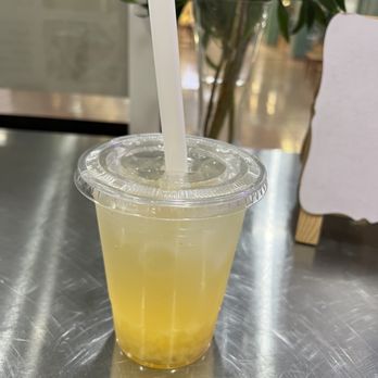 OlenaHi - Filipino lemonade is so good - Salad Near Me - Honolulu, Hawaii