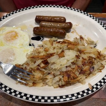 Black Bear Diner Henderson - Homemade Corned Beef Hash (620-930 cal) over easy - Breakfast & Brunch Near Me - Henderson, Nevada Black Bear Diner Henderson - Homemade Corned Beef Hash (620-930 cal) over easy - Breakfast & Brunch Near Me - Henderson, Nevada