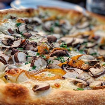 Il Postino - Mushroom & Truffle ($21) - Italian Near Me - Unionville, Ontario
