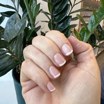 Vintage Nail Bar - Nail Salons Near Me - Charlotte, North Carolina