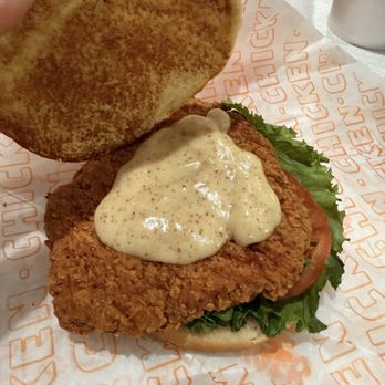 Whataburger - Chicken sandwich with honey mustard - Burgers Near Me - Orlando, Florida Whataburger - Chicken sandwich with honey mustard - Burgers Near Me - Orlando, Florida