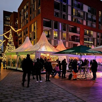 Weihnachtsmarkt Hafencity - Christmas Markets Near Me - Hamburg, HH Weihnachtsmarkt Hafencity - Christmas Markets Near Me - Hamburg, HH