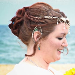 Wavelengths Hair Design & Blow Out Bar - Wedding Hair