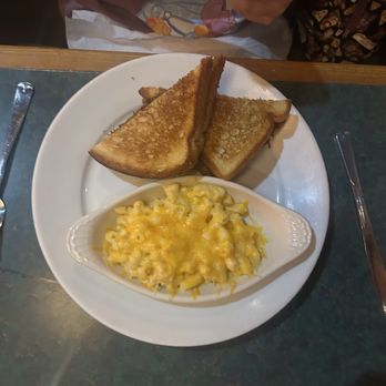 Smokey Bones Orlando - Barbeque Near Me - Orlando, Florida