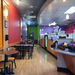 Sushi Go - Seating area