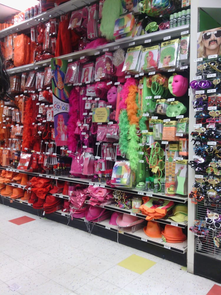 PARTY CITY Updated August 2024 24 Reviews 1514 W 33rd St, Chicago